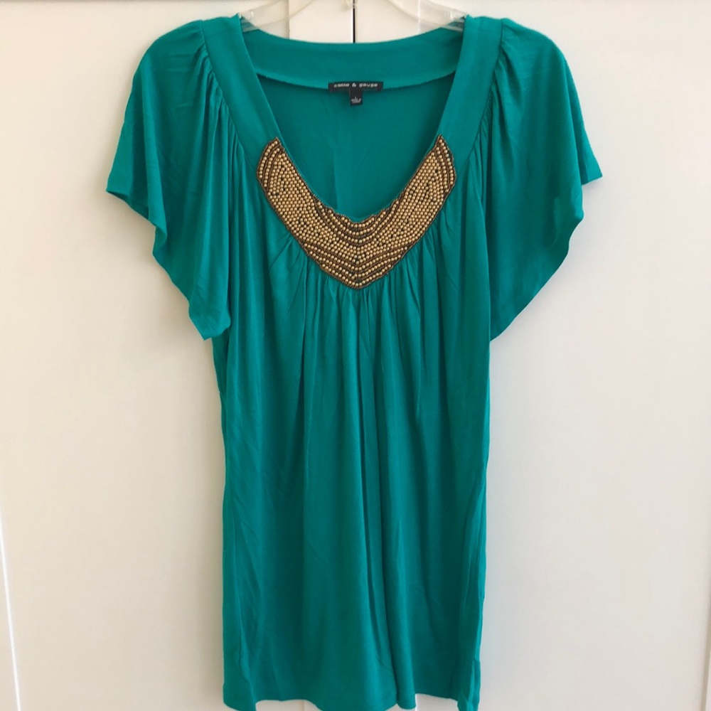 Cable and Gauge Teal Top w Gold Bead detail